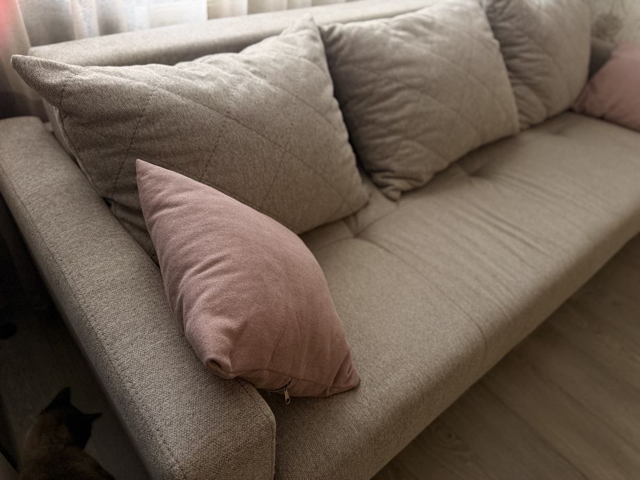 Продам диван срочно