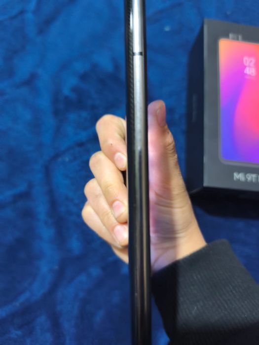 Mi 9t pro carbon Black обмен и продажа