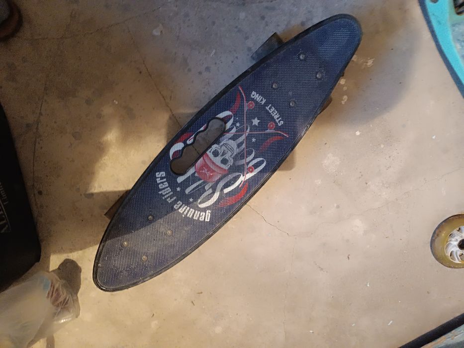 Скейтборды продам