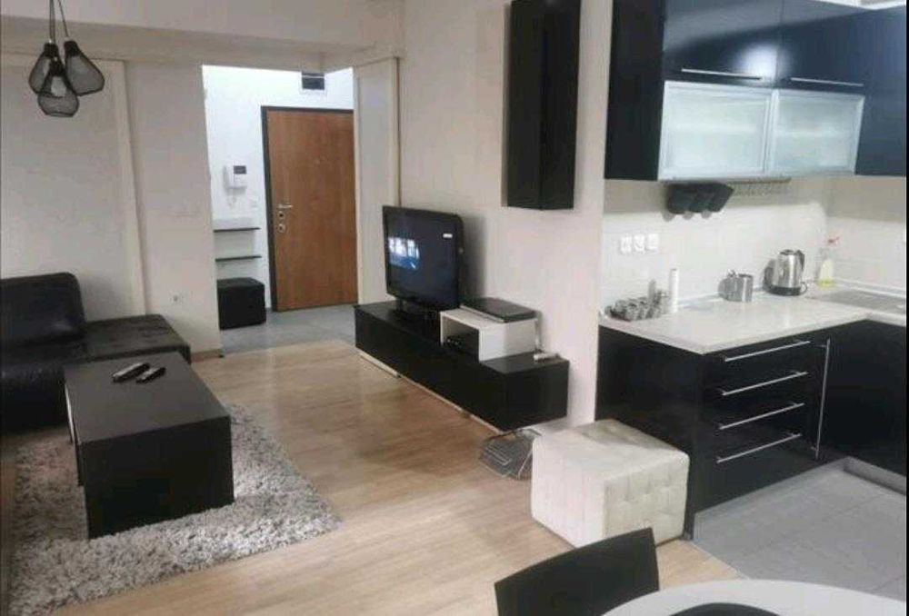 Дава се под наем Двустаен апартамент в София, Света Троица - 65 кв.м за 535.5 € - Снимка #2