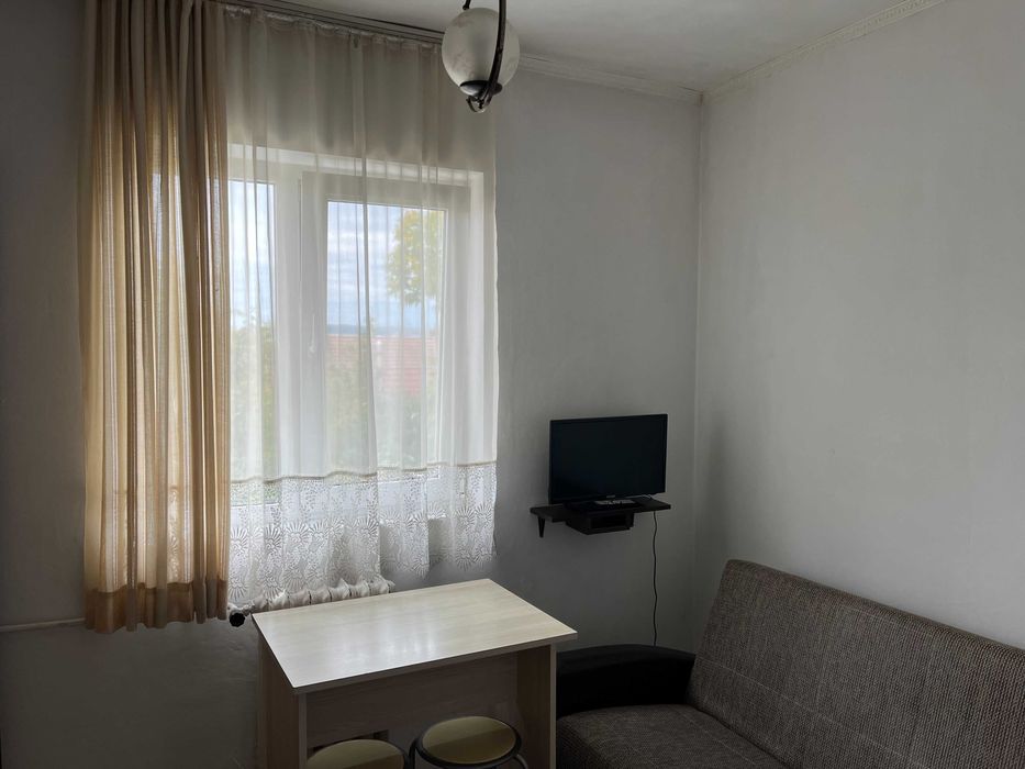 Garsoniera de inchiriat