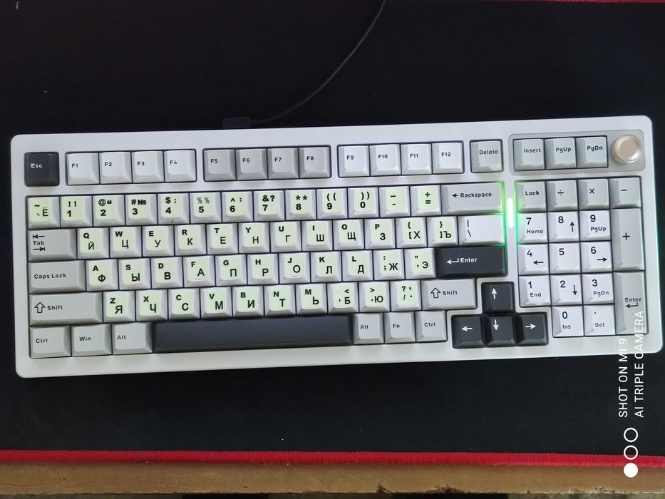 Беспроводная механическая клавиатура F-98 Pro