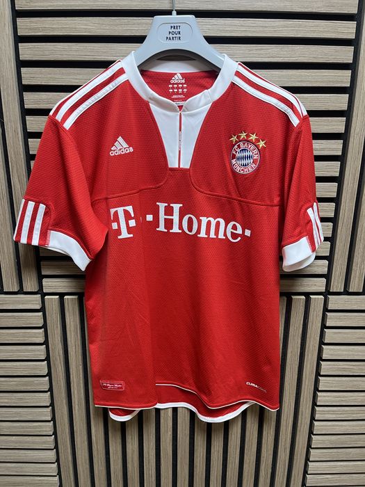 ADIDAS - Bayern Munchen : Байерн сезон 2009/2010  размер М / Оригинал