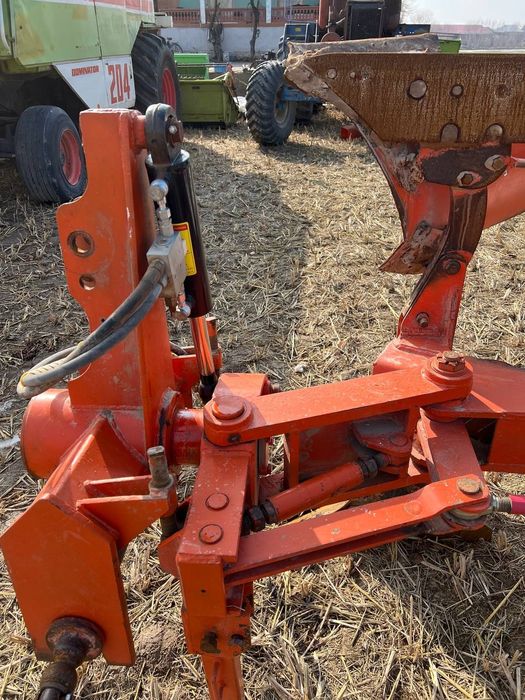 Aylanma plug sotiladi