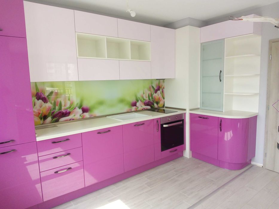 Мебели по поръчка (и всичко свързано с мебелите)