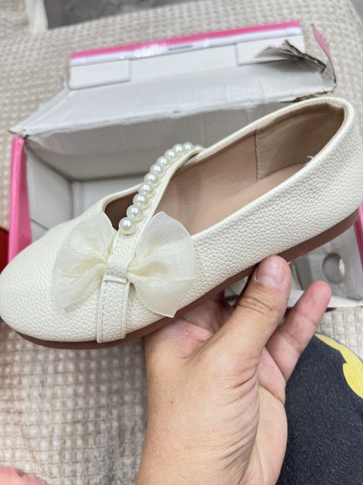 Продам туфли для девочек!