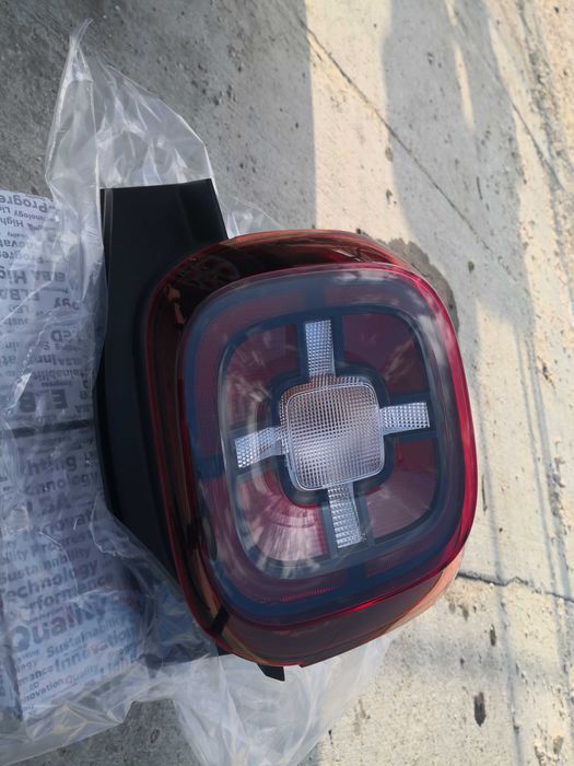 Lampa spate dreapta Dacia Duster Hjd 2018 - 2021