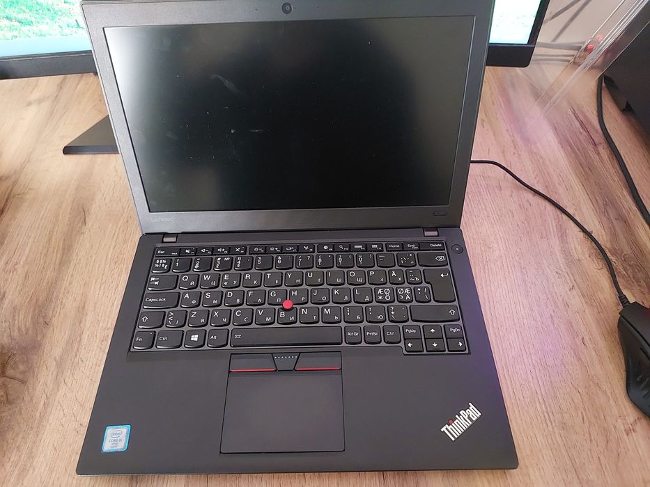 Lenovo X260 диагональ 12,5.  Озу 16 gb/ ssd 256 гб