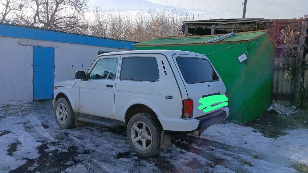 Продаётся нива 2002 года