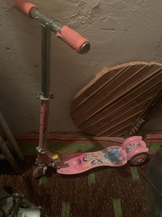 Велосипед детский с трех до 5 лет дефекты, б у поменять, шины, камеры