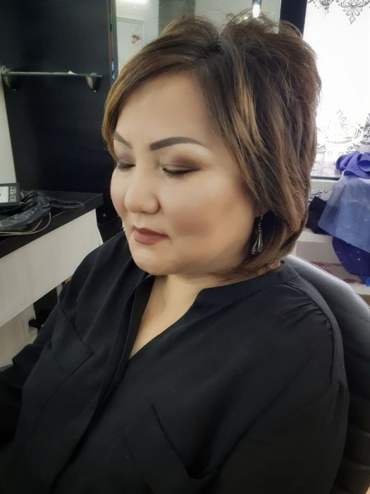 Макияж и укладка