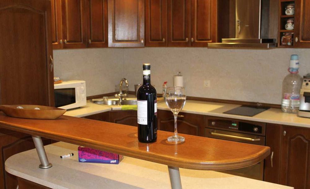 Дава се под наем Многостаен апартамент в Бургас, Лазур - 130 кв.м за 375 € - Снимка #10