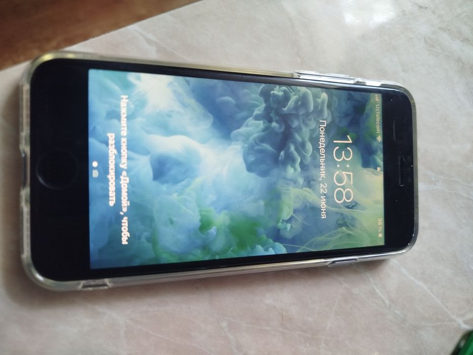 iPhone 7 128 gb в отличном состоянии