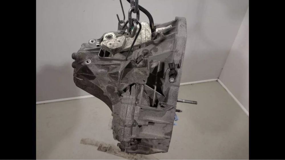 Продавам скоростна кутия Dacia Dokker / Lodgy 1.5 dci