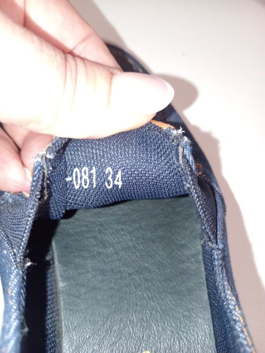 Продам макасы  джинсовые34р