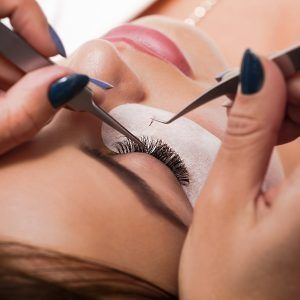 Cursuri /// Extensii Gene /// Make-Up Professional Iași ///