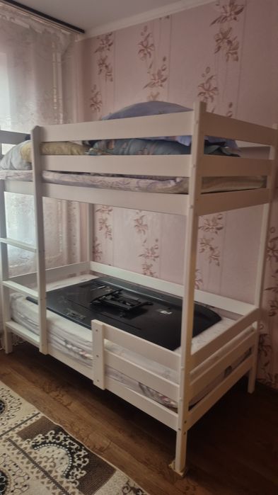 Продам мебель детскую