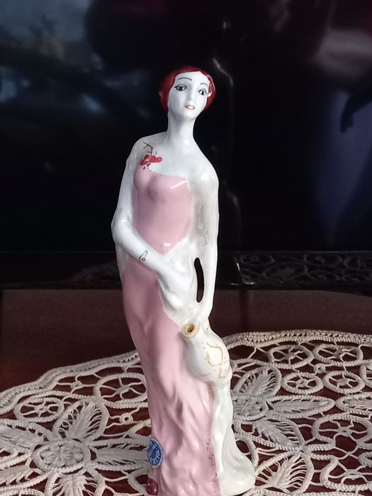 Bibelou din porțelan