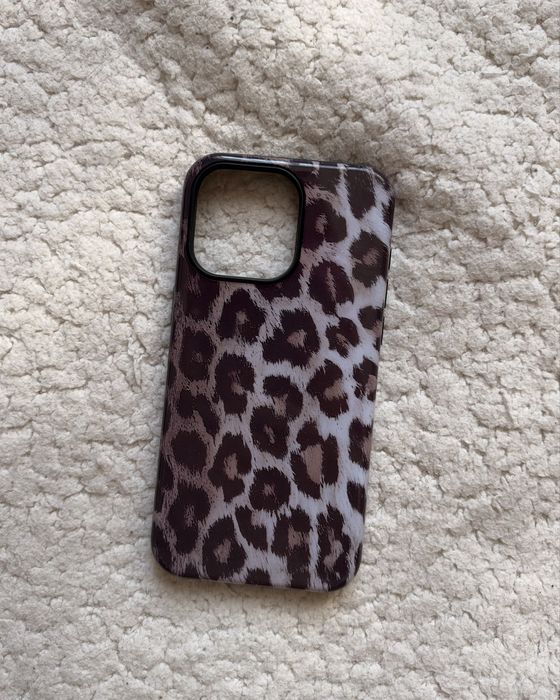 Чехлы на iPhone 15 Pro Max