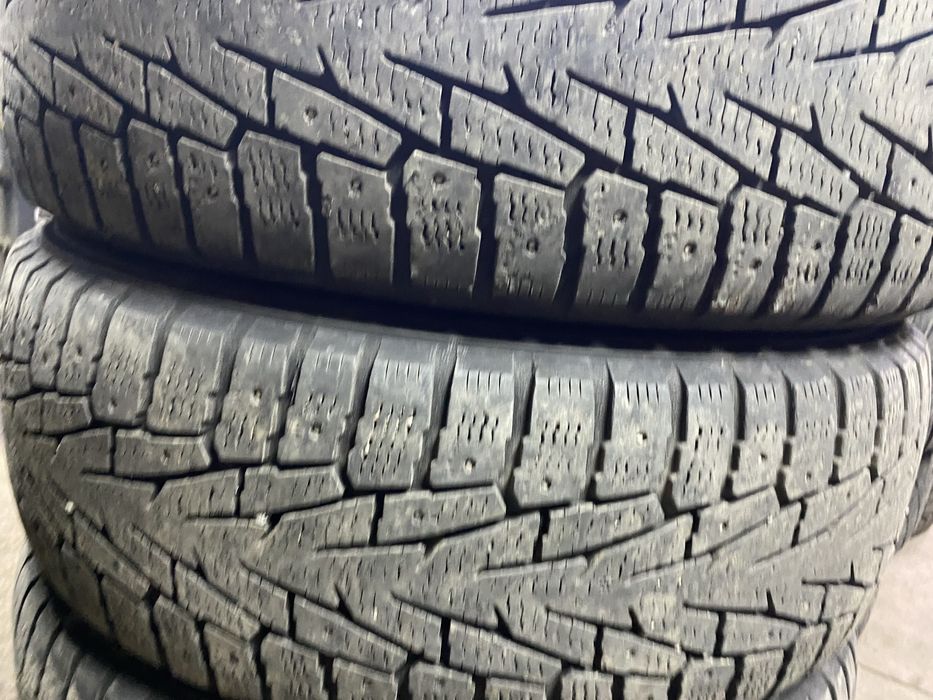 На 18 225/60 Нокия