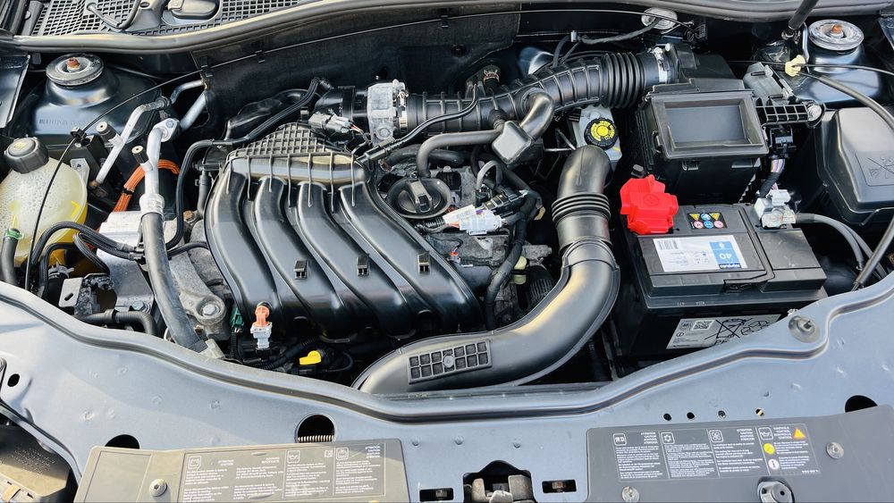 Dacia  Duster 1.6 benzina 57.000 km impecabila