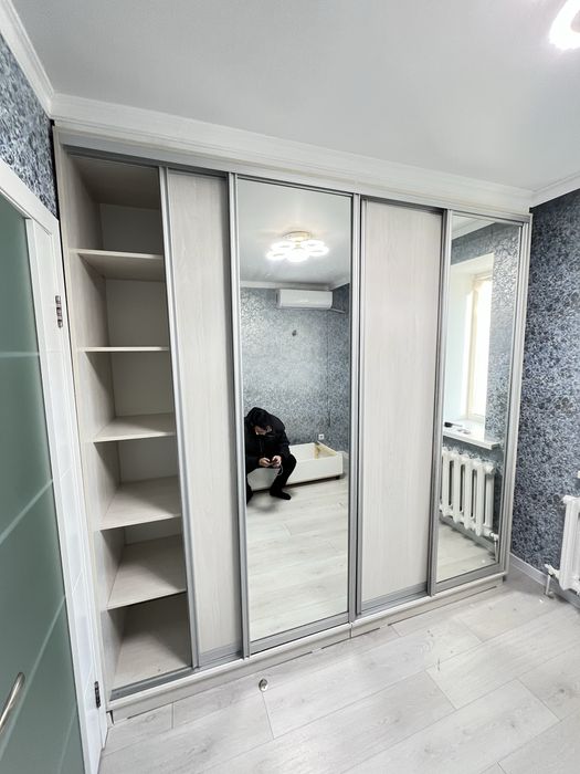 Большой шкаф даром