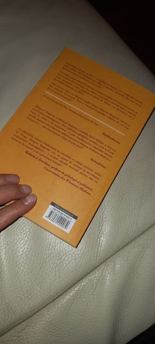 Cartea : " Bucuria de a trăi " de Yongey Mingyur