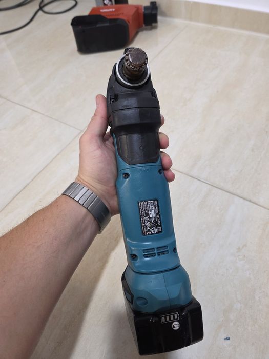 Masina multifuncțională multicutter Makita DTM51