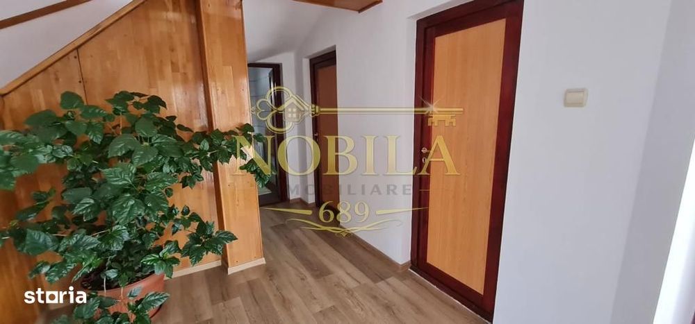 Vila de vanzare in Onesti