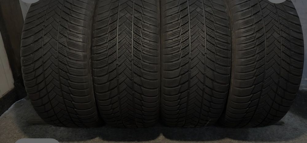 Гуми 285 45 21 BRIDGESTONE Blizzak