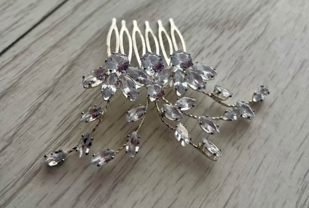 Diademă superbă de păr