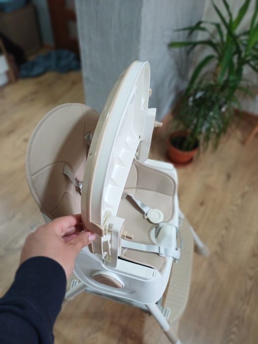 Сгъваем детски стол за хранене