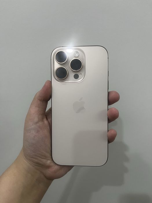 Продам iphone 16 Pro ; 256 GB