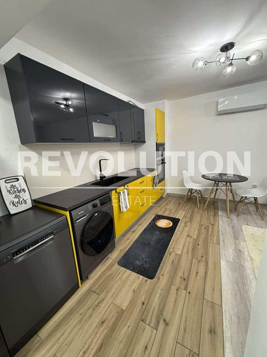 Дава се под наем Двустаен апартамент в Пловдив, Каменица 1 - 76 кв.м за 536 € - Снимка #2