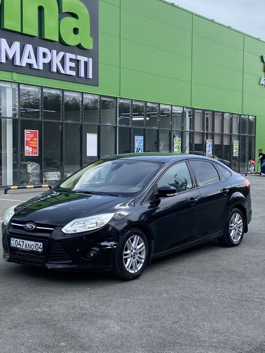 Срочно Продам машину форд фокус