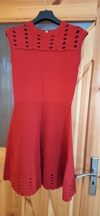 Ted Baker красиви рокли и гсщеризон 2/М размер