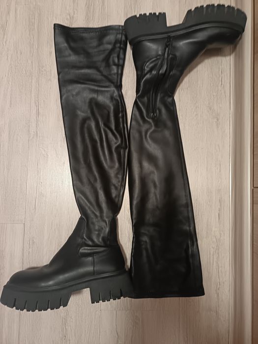 Дамски кожени ботуши (чизми) 38 размер ZARA