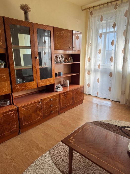 Inchiriere apartament 2 camere zona centrala