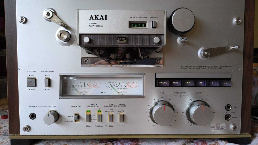 Magnetofon Akai GX-620D