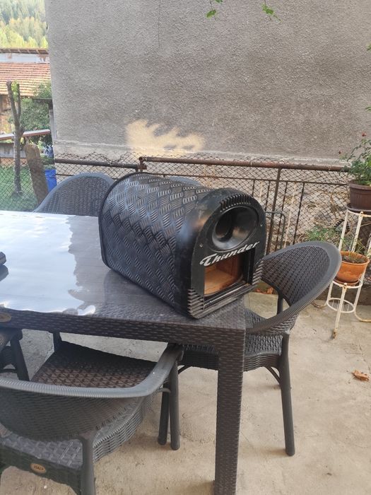 Бас каса с усилвател