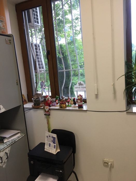 Давам под наем лекарски кабинет