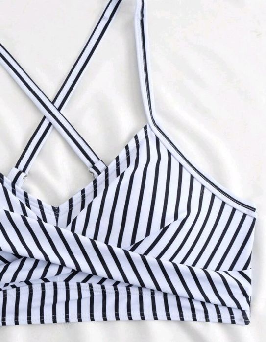 Бански костюм за жени, нов,  Размер М, цвета е син!