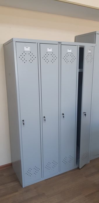 Продам шкафы металлические