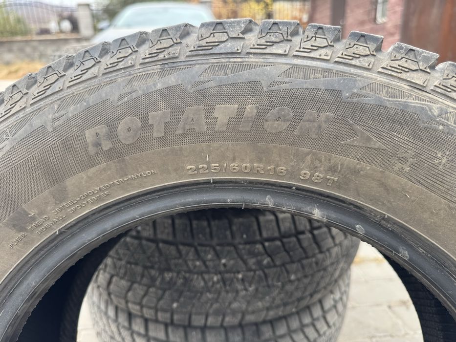Зимный шины 225/60/16