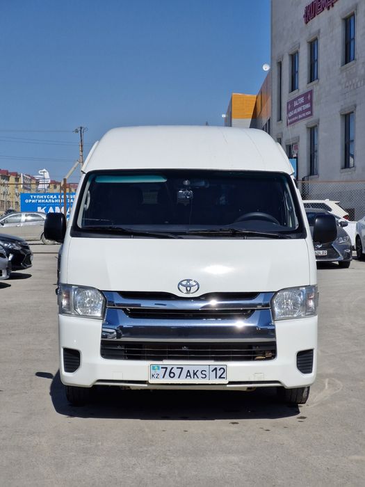 Аренда тойота хайс