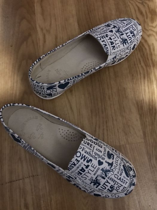 Продам балетки для девочки