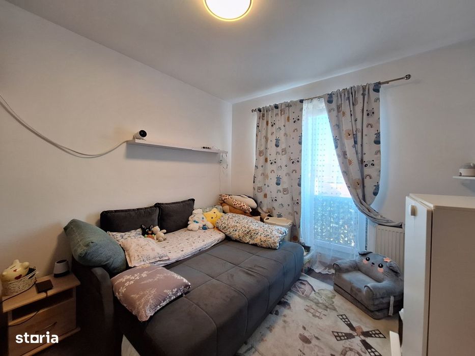 Apartament cu 3 camere, 56 mp, balcon, zona Tineretului
