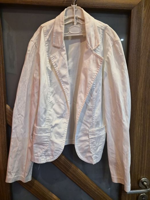 Подарявам различни артикули