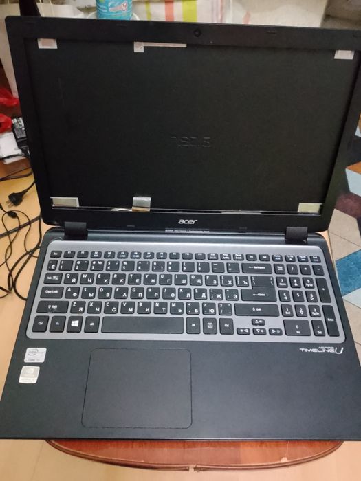 Acer M3-581TG — рабочий, нет матрицы