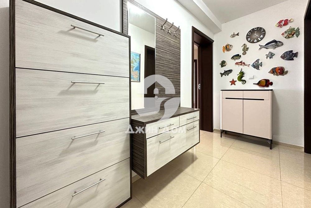 Продава се Двустаен апартамент в к.к. Слънчев бряг - 64 кв.м за 1375 €/кв.м - Снимка #3